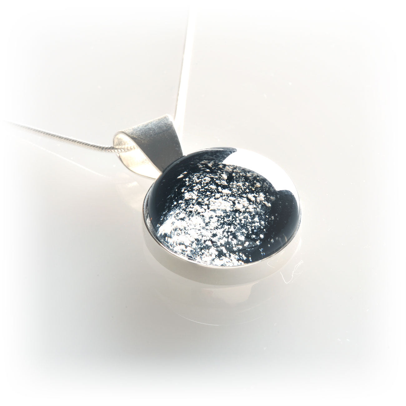 The Forever Pendant - Grateful Glass